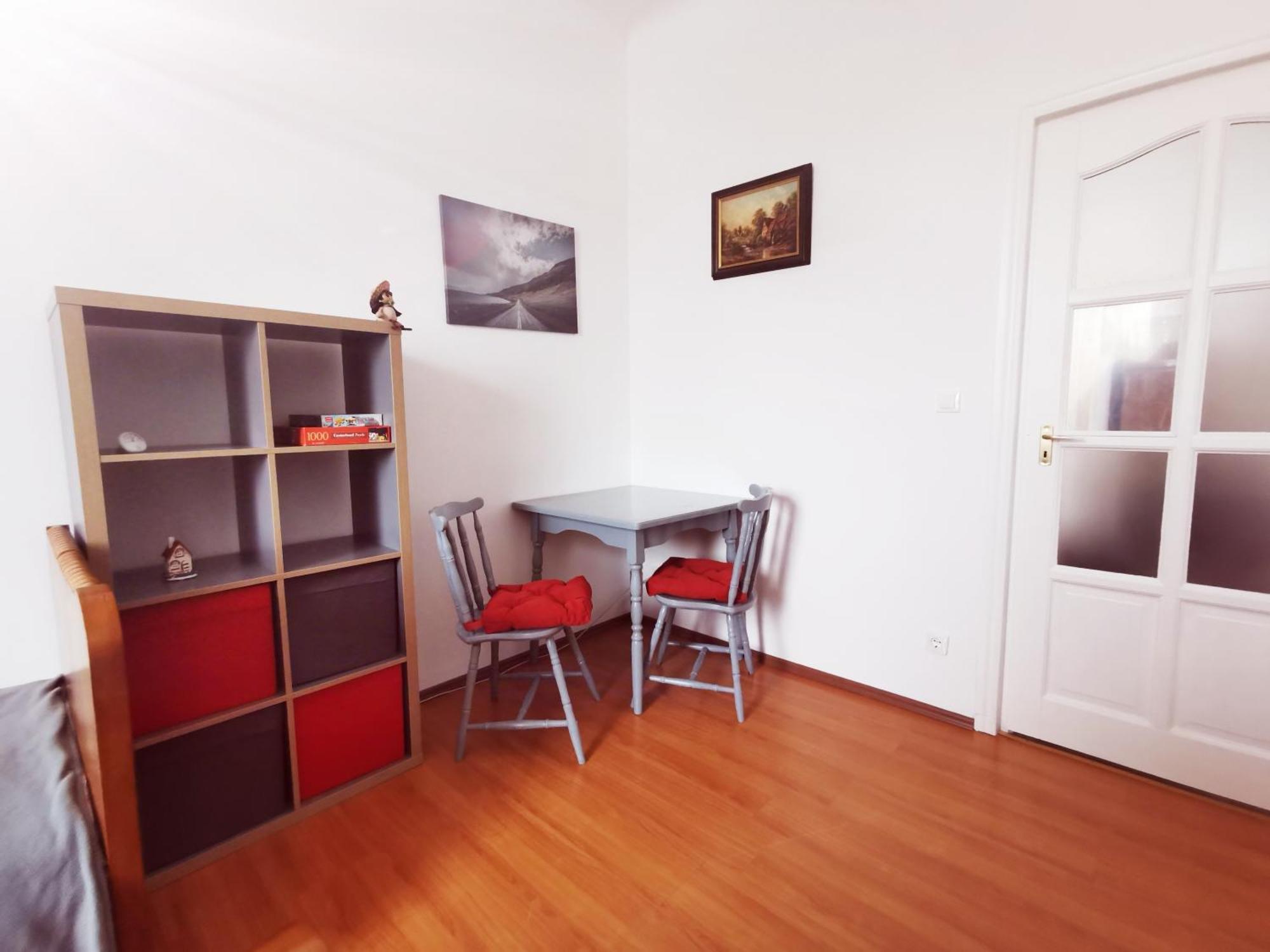 Jokai Sopron Apartment Bagian luar foto