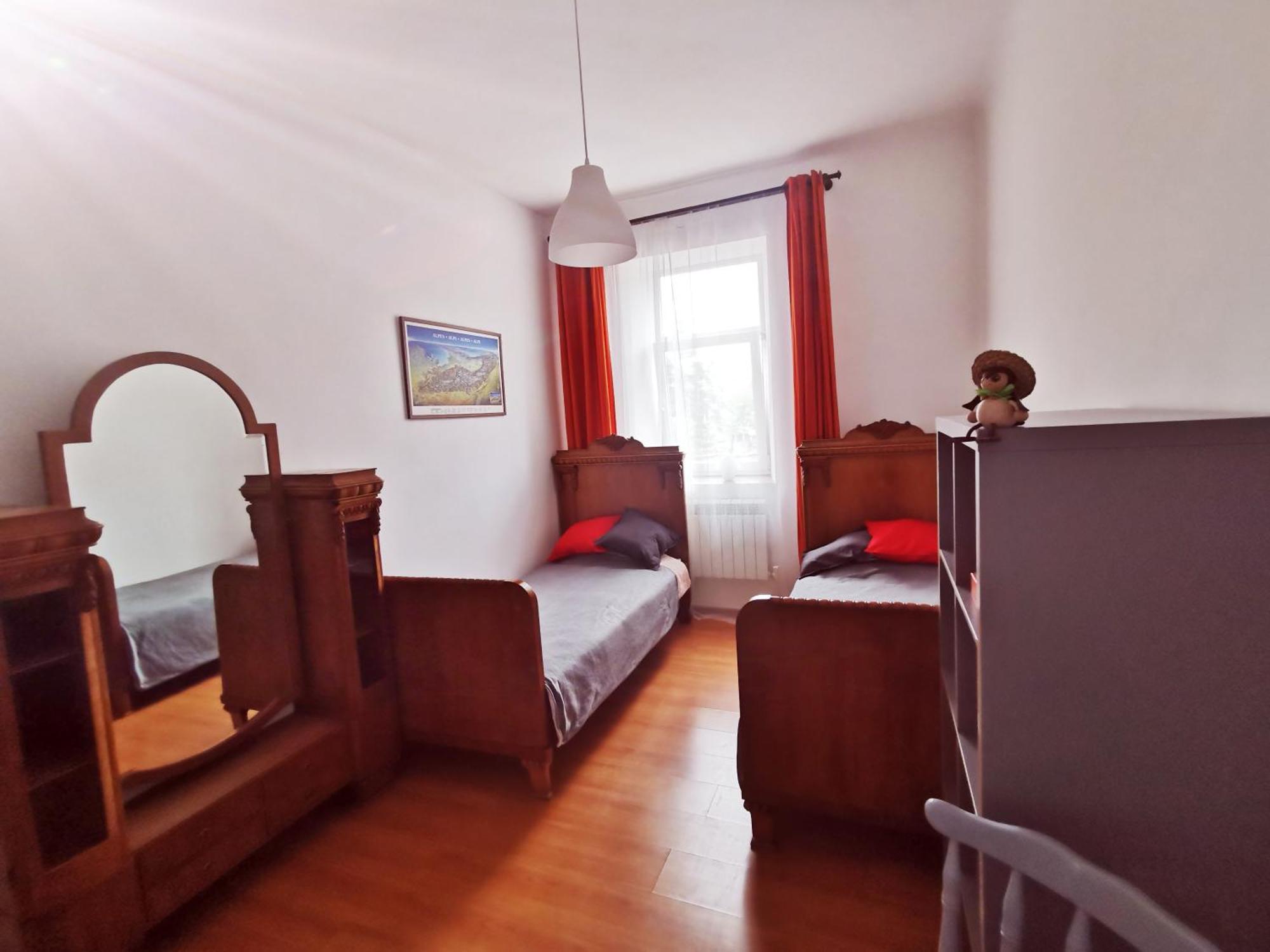 Jokai Sopron Apartment Bagian luar foto